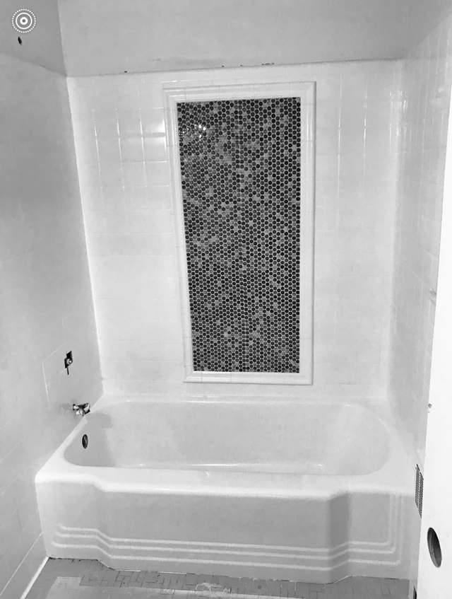 Bathtub & Tile Insert Refinishing after